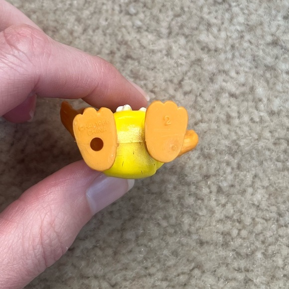 Vintage 1986 Muppet Babies Fozzie Bear Happy Meal Action Figure - Picture 8 of 8